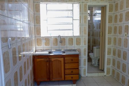 Cozinha de casa para alugar com 1 quarto, 20m² em Jaguaribe, Osasco
