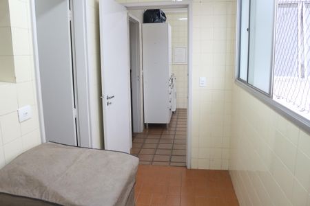 Apartamento à venda com 111m², 3 quartos e 1 vagaÁrea de Serviço