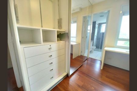 Apartamento à venda com 3 quartos, 143m² em Morumbi, São Paulo