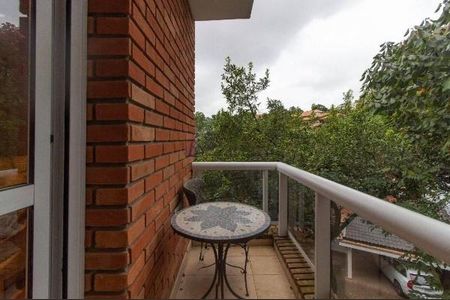 Casa à venda com 4 quartos, 620m² em Jardim Silvia (Zona Oeste), São Paulo