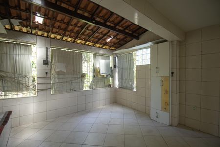 Apartamento para alugar com 76m², 2 quartos e 1 vaga Apartamento para alugar com 76m², 2 quartos e 1 vagaÁrea de Serviço