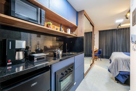 Cozinha de kitnet/studio para alugar com 1 quarto, 30m² em Auxiliadora, Porto Alegre
