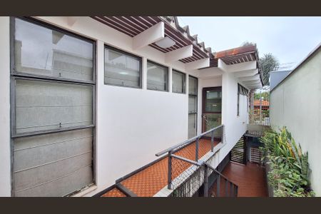 Casa à venda com 521m², 6 quartos e 6 vagas Casa à venda com 521m², 6 quartos e 6 vagasDetalhe