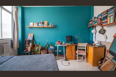 Apartamento à venda com 140m², 3 quartos e 1 vaga Apartamento à venda com 140m², 3 quartos e 1 vagaQuarto 1