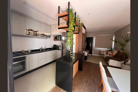Casa de condomínio à venda com 95m², 2 quartos e 2 vagas Casa de condomínio à venda com 95m², 2 quartos e 2 vagasCozinha