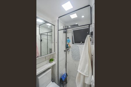 Apartamento à venda com 46m², 2 quartos e 1 vaga Apartamento à venda com 46m², 2 quartos e 1 vagaBanheiro