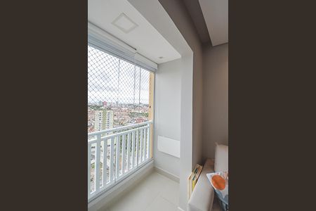 Apartamento à venda com 46m², 2 quartos e 1 vaga Apartamento à venda com 46m², 2 quartos e 1 vagaSacada