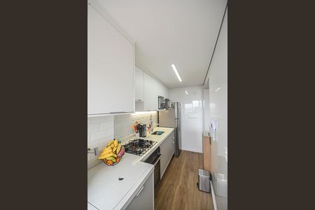 Apartamento à venda com 46m², 2 quartos e 1 vaga Apartamento à venda com 46m², 2 quartos e 1 vagaCozinha e Área de Serviço