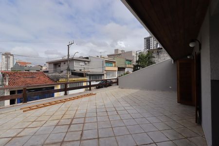 Casa à venda com 311m², 4 quartos e 4 vagasVaranda da Suíte 2