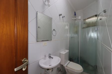 Casa à venda com 311m², 4 quartos e 4 vagasBanheiro de Serviço