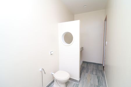 Casa à venda com 300m², 5 quartos e 4 vagasBanheiro da Suíte