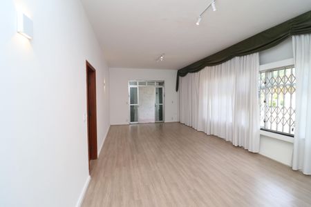 Sala de casa à venda com 5 quartos, 300m² em Portuguesa, Rio de Janeiro