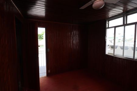 Casa à venda com 300m², 5 quartos e 4 vagasQuarto 3