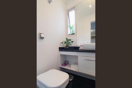 Apartamento para alugar com 280m², 3 quartos e 3 vagas Apartamento para alugar com 280m², 3 quartos e 3 vagasLavabo