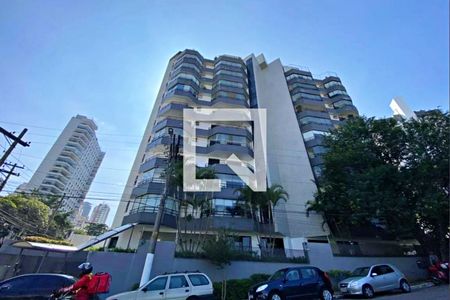 Apartamento para alugar com 280m², 3 quartos e 3 vagas Apartamento para alugar com 280m², 3 quartos e 3 vagasFachada