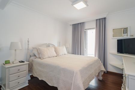Apartamento para alugar com 280m², 3 quartos e 3 vagas Apartamento para alugar com 280m², 3 quartos e 3 vagasSuíte