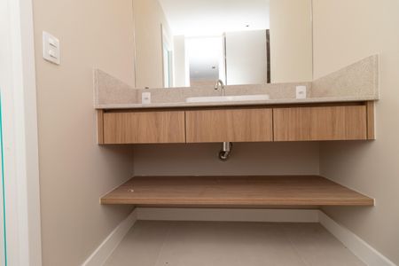 Apartamento à venda com 61m², 1 quarto e 1 vaga Apartamento à venda com 61m², 1 quarto e 1 vagaBanheiro