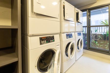 Apartamento à venda com 61m², 1 quarto e 1 vaga Apartamento à venda com 61m², 1 quarto e 1 vagaÁrea Comum - Lavanderia