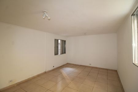 Quarto 1 de casa para alugar com 2 quartos, 90m² em Santana, São Paulo