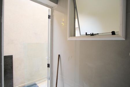 Casa para alugar com 180m², 2 quartos e 1 vagaBanheiro de serviço