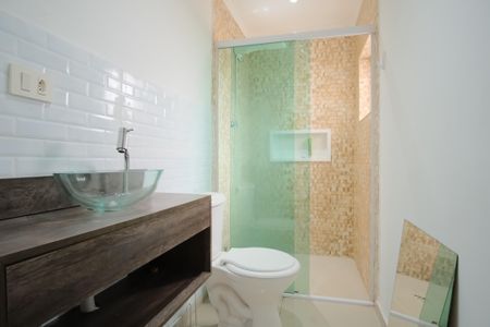 Casa para alugar com 180m², 2 quartos e 1 vagaBanheiro da Suíte 1