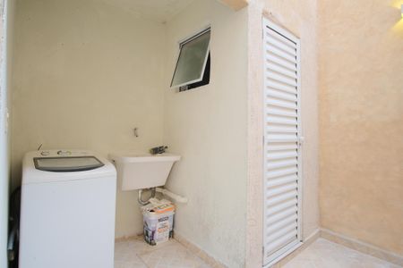 Casa para alugar com 180m², 2 quartos e 1 vagaÁrea de Serviço