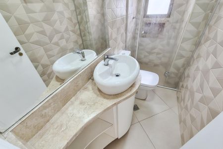 Apartamento à venda com 71m², 3 quartos e 2 vagasBanheiro Social