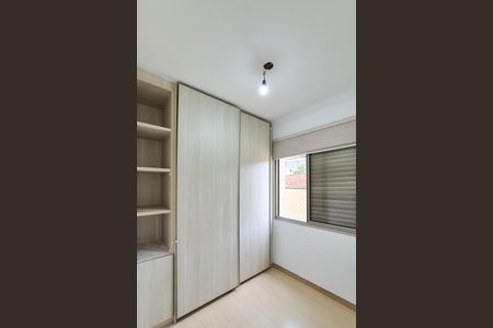 Apartamento à venda com 71m², 3 quartos e 2 vagasQuarto 3