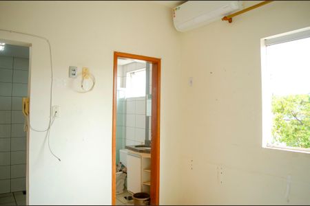 Studio de kitnet/studio para alugar com 1 quarto, 38m² em Setor Leste Universitário, Goiânia
