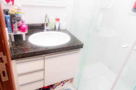 Casa à venda com 100m², 3 quartos e 2 vagasBanheiro da Suíte