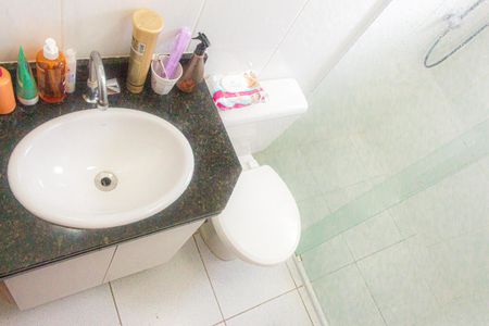 Casa à venda com 100m², 3 quartos e 2 vagasBanheiro