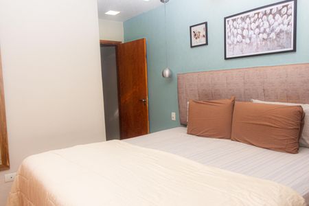 Casa à venda com 100m², 3 quartos e 2 vagasSuíte