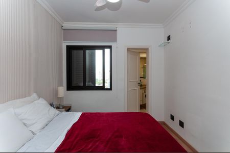 Apartamento à venda com 84m², 3 quartos e 2 vagas Apartamento à venda com 84m², 3 quartos e 2 vagasSuíte