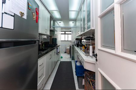 Apartamento à venda com 84m², 3 quartos e 2 vagas Apartamento à venda com 84m², 3 quartos e 2 vagasCozinha