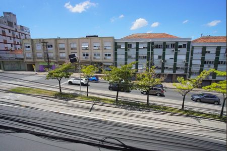 Vista do Quarto de apartamento para alugar com 1 quarto, 100m² em Bom Jesus, Porto Alegre