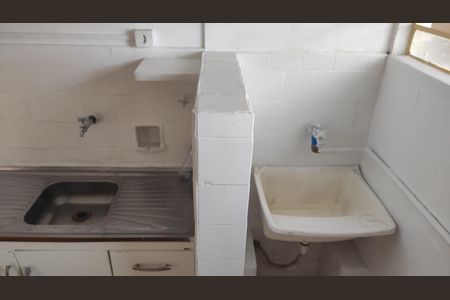 Apartamento à venda com 39m², 1 quarto e sem vaga Apartamento à venda com 39m², 1 quarto e sem vagaCozinha e Área de Serviço