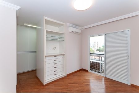 Apartamento para alugar com 168m², 3 quartos e 3 vagas Apartamento para alugar com 168m², 3 quartos e 3 vagasSuíte 3