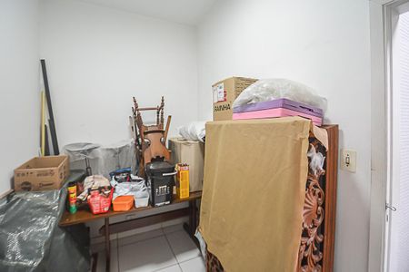 Casa à venda com 700m², 4 quartos e 6 vagasQuarto de Serviço 1