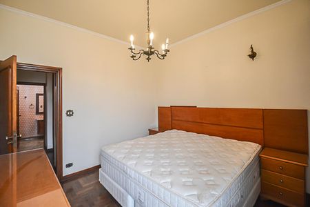 Casa à venda com 700m², 4 quartos e 6 vagas Suíte