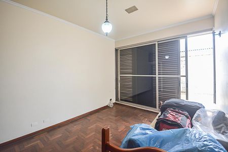 Casa à venda com 700m², 4 quartos e 6 vagasQuarto 2