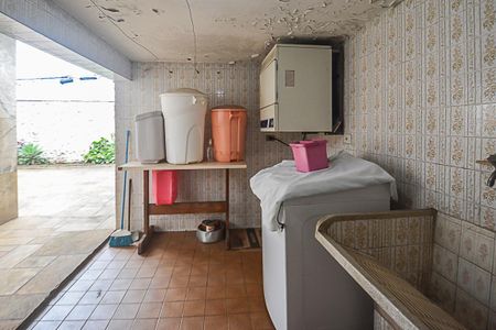 Casa à venda com 700m², 4 quartos e 6 vagasÁrea de Serviço