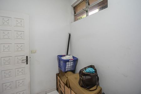 Casa à venda com 700m², 4 quartos e 6 vagasQuarto de Serviço 1