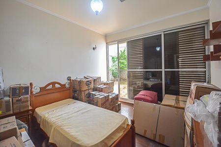 Casa à venda com 700m², 4 quartos e 6 vagasQuarto 1