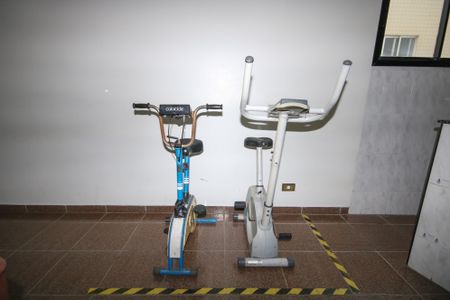 Apartamento para alugar com 92m², 2 quartos e 1 vaga Apartamento para alugar com 92m², 2 quartos e 1 vagaÁrea comum - Academia