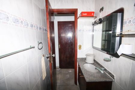 Apartamento para alugar com 92m², 2 quartos e 1 vaga Apartamento para alugar com 92m², 2 quartos e 1 vagaBanheiro da Suíte