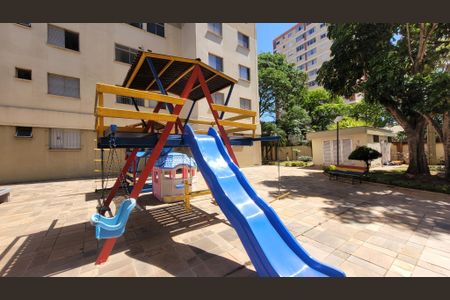 Apartamento à venda com 63m², 2 quartos e 1 vaga Apartamento à venda com 63m², 2 quartos e 1 vagaÁrea comum - Playground