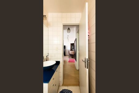 Apartamento à venda com 63m², 2 quartos e 1 vaga Apartamento à venda com 63m², 2 quartos e 1 vagaBanheiro