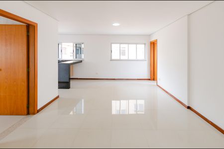 Apartamento para alugar com 160m², 3 quartos e 2 vagas Apartamento para alugar com 160m², 3 quartos e 2 vagasSala 2