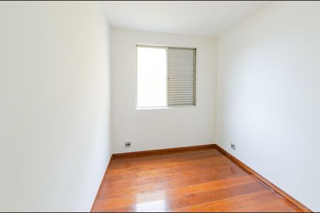 Apartamento para alugar com 160m², 3 quartos e 2 vagas Apartamento para alugar com 160m², 3 quartos e 2 vagasQuarto 1