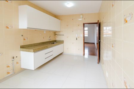Apartamento para alugar com 160m², 3 quartos e 2 vagas Apartamento para alugar com 160m², 3 quartos e 2 vagasCozinha